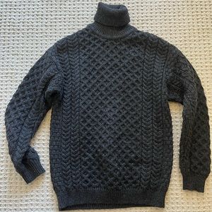 Aran sweater market merino wool sweater